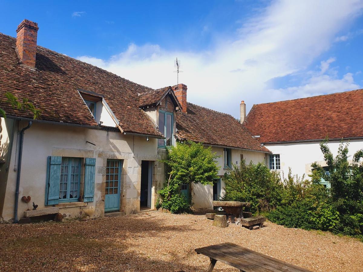 Ferme Equestre & Chambres D'Hotes Gateau Stables Proche Guedelon Saint-Amand-en-Puisaye Exterior foto